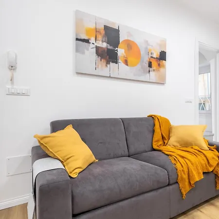 Hostdomus - Azure Loft Free Garage *