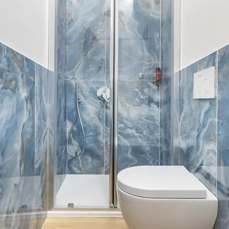 Hostdomus - Azure Loft Free Garage アパート