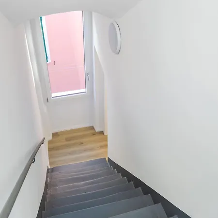 Hostdomus - Azure Loft Free Garage * ロアーノ