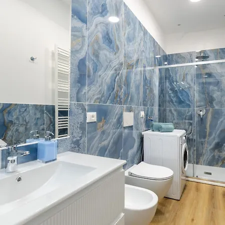 Apartament Hostdomus - Azure Loft Free Garage