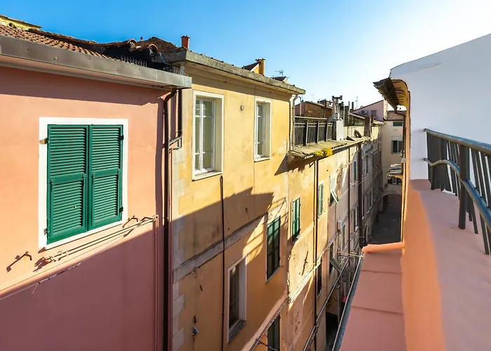 Hostdomus - Azure Loft Free Garage Apartman