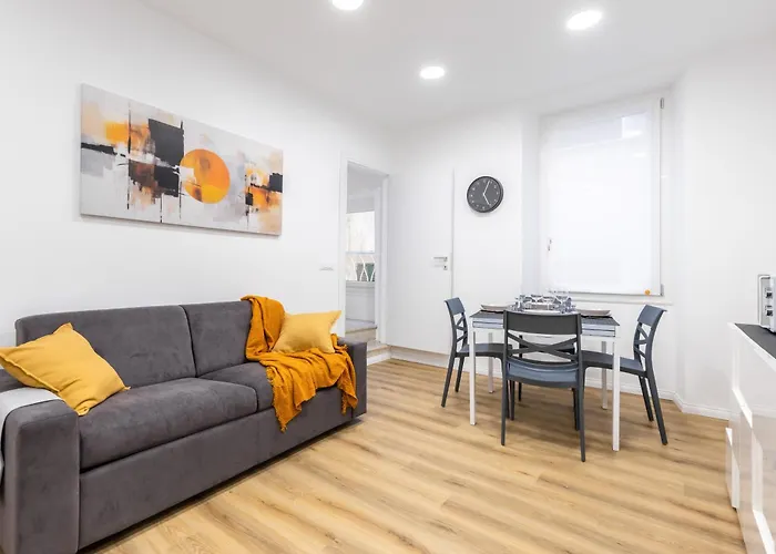 Daire Hostdomus - Azure Loft Free Garage Loano