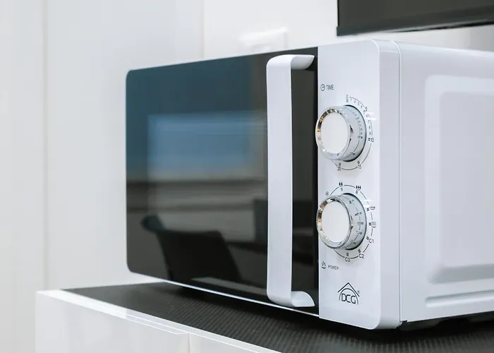 Hostdomus - Azure Loft Free Garage Apartman Loano