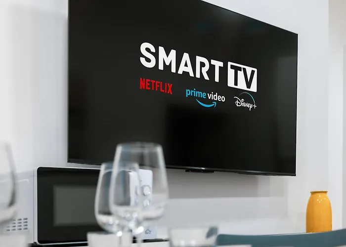 Apartman Hostdomus - Azure Loft Free Garage Loano